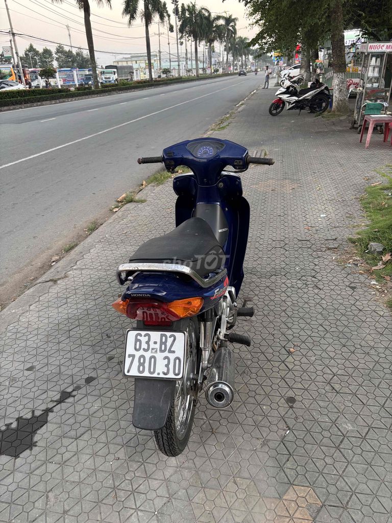 honda future 1 đầu ET máy thái. Mua bán Xe máy tại Thành phố Bến Tre Bến Tre được đăng bởi Trung Tâm  hình 4
