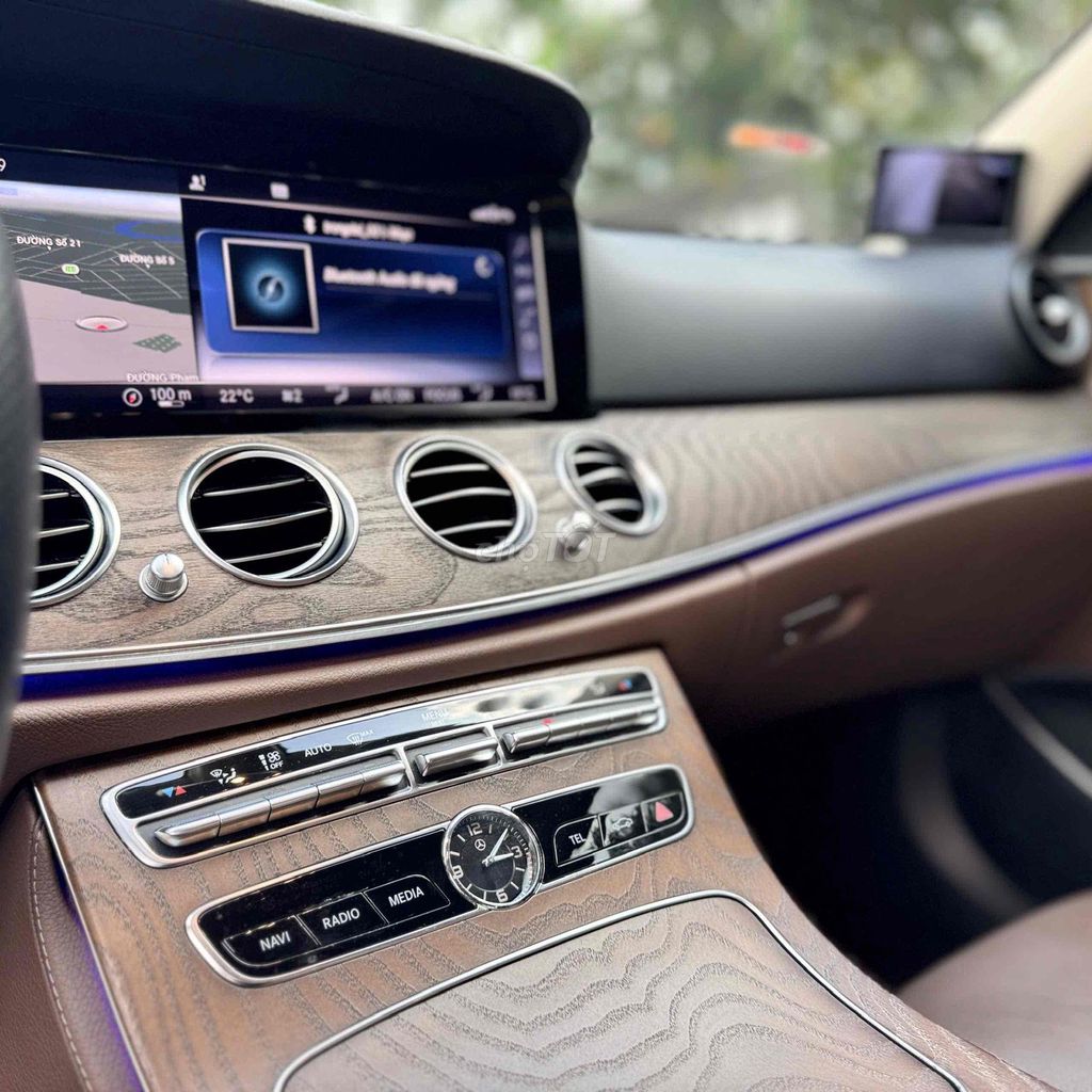 Mercedes E200 2019. Mua bán Ô tô tại Thành phố Thủ Đức Tp Hồ Chí Minh được đăng bởi Lê Nhường hình 10