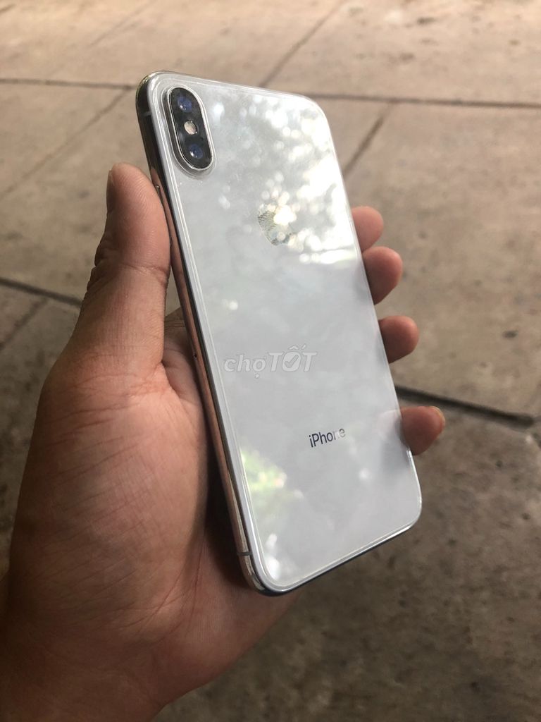 0796422223 - Apple iPhone X trắng