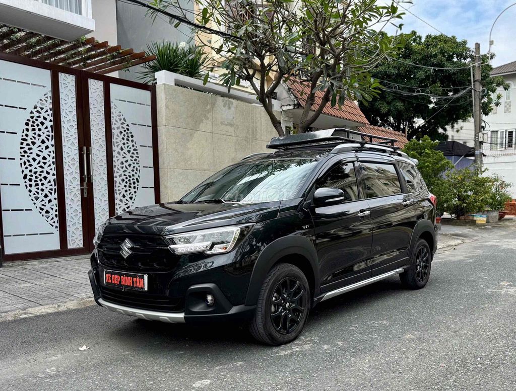 Suzuki XL7 Hybrid AT GLX 2024 11.000 km Đen. Mua bán Ô tô tại Quận Bình Tân Tp Hồ Chí Minh được đăng bởi Lê Hoàng Hải hình 3