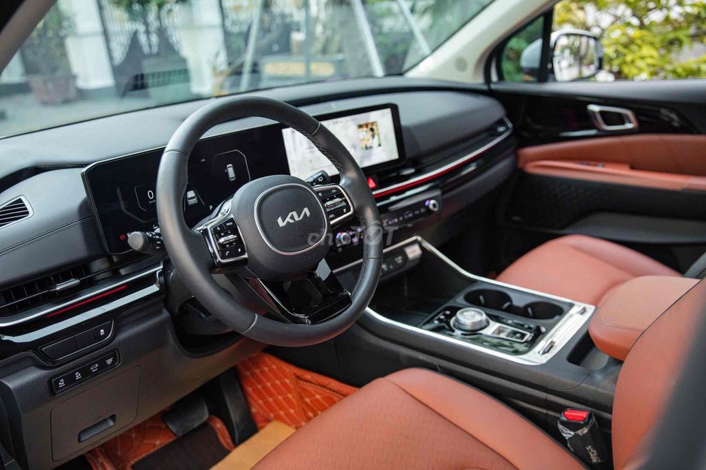 Kia Carnival Signature 2.2D form 2025 lướt 12k km. Mua bán Ô tô tại Quận Gò Vấp Tp Hồ Chí Minh được đăng bởi Kính Đặng Ô Tô Lướt hình 11