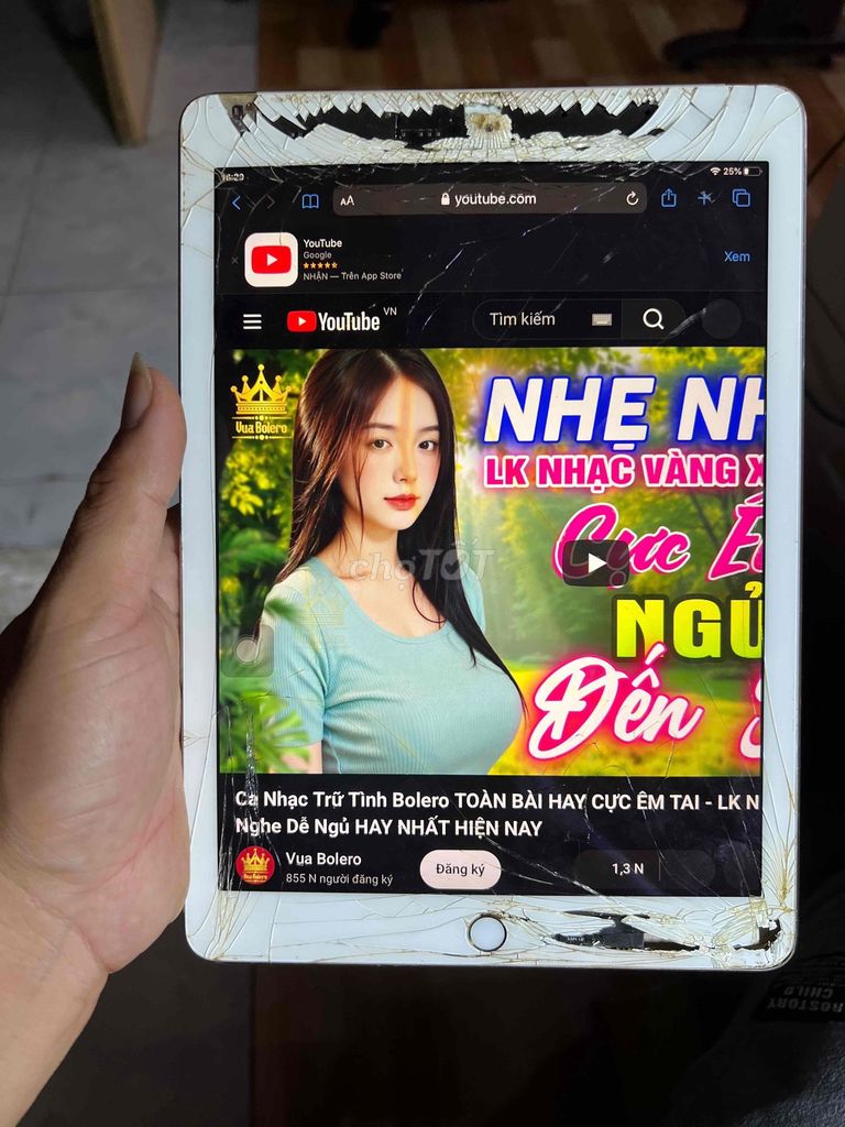 Apple iPad Air 2 16GB Vàng Nứt kính. Mua bán Máy tính bảng tại Thị xã Tân Uyên Bình Dương được đăng bởi phi trường mobile hình 1