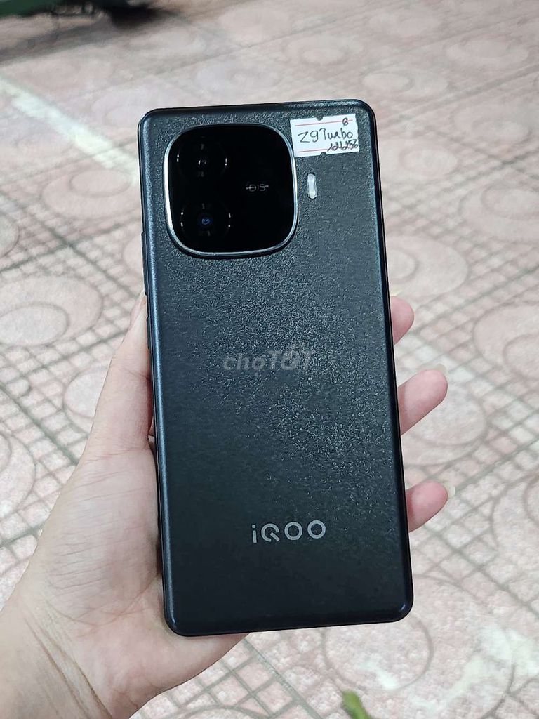 VIVO IQOO Z9 TURBO