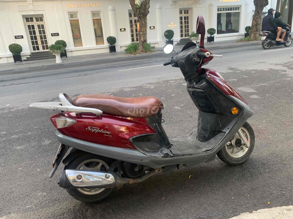 Xe Suzuki Nhật Sapphire 125cc màu đỏ. Mua bán Xe máy tại Quận Hai Bà Trưng Hà Nội được đăng bởi Nguyễn Đức Quang hình 5