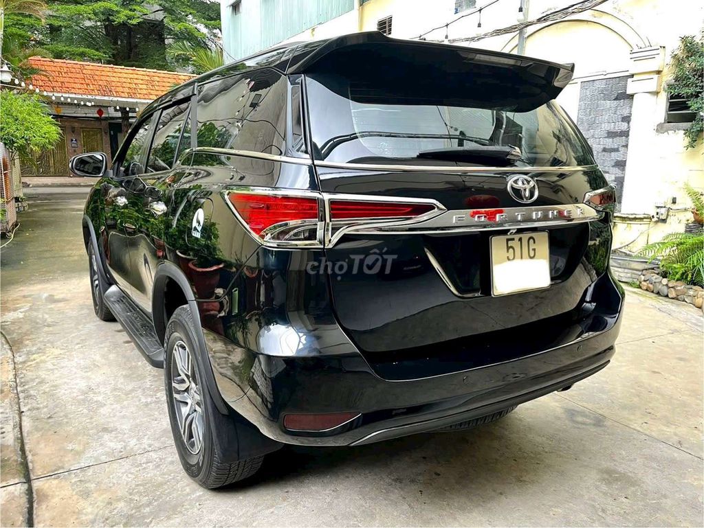 Toyota Fortuner 2017 2.7V AT 86.000km Đen. Mua bán Ô tô tại Quận 7 Tp Hồ Chí Minh được đăng bởi Giang Ngọc Tân hình 3