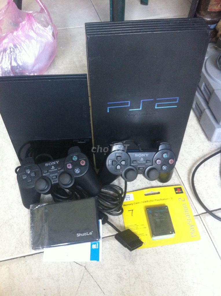 - Máy chơi gem PS2-