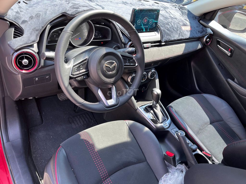 MAZDA 2 LUXURY 2024 XE GIA ĐÌNH LƯỚT ĐẸP VAY 70%. Mua bán Ô tô tại Quận 12 Tp Hồ Chí Minh được đăng bởi Hiếu hình 9