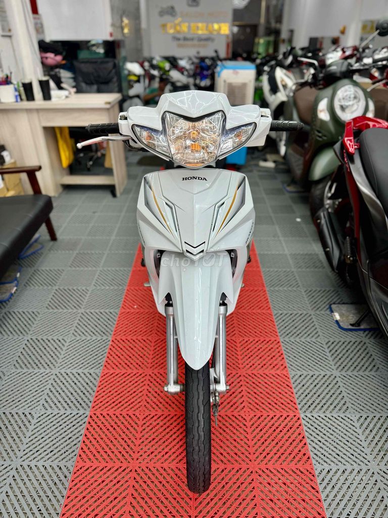 ❤️Honda Blade 2018, BSTP 9Chủ, GÓP NỢ XẤU. Mua bán Xe máy tại Quận 8 Tp Hồ Chí Minh được đăng bởi Tấn Đạt hình 1