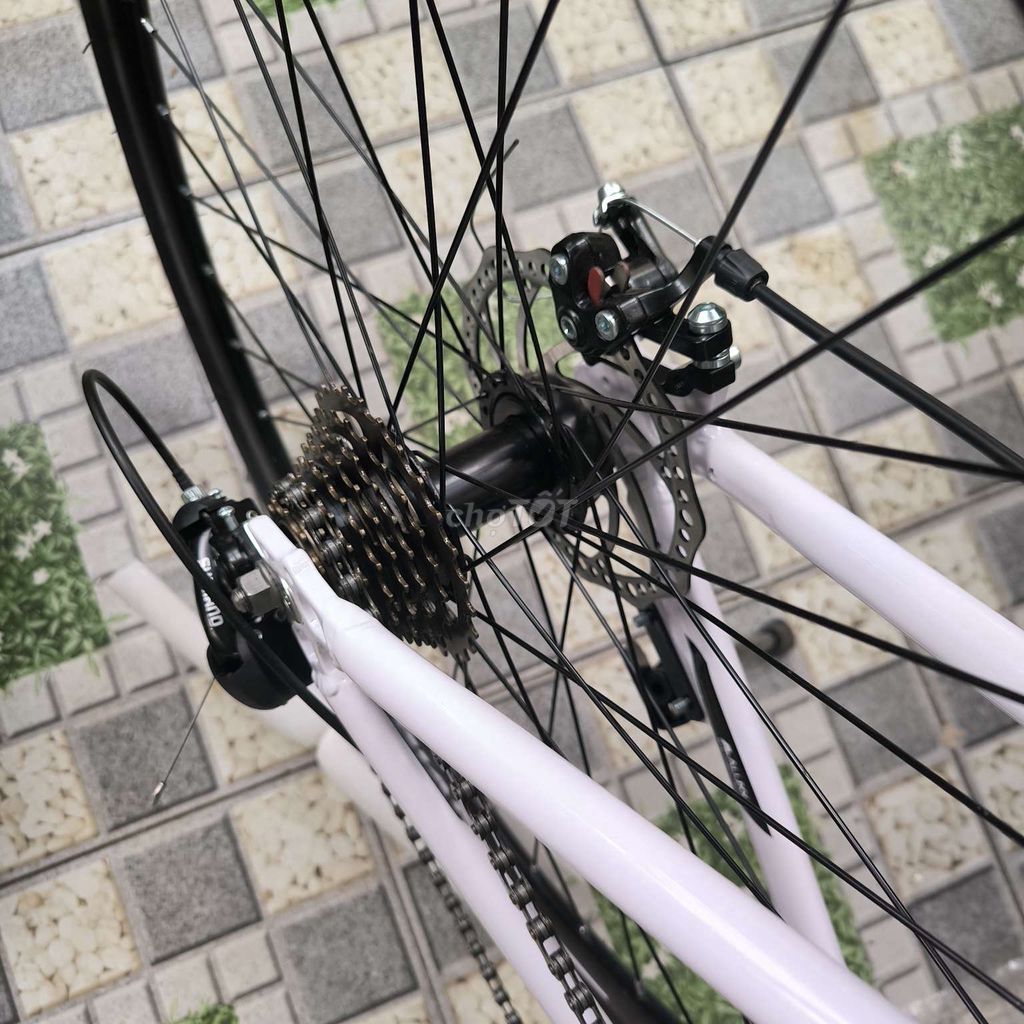 Xe đạp giant tay cong, được tặng nhưng nhầm size. Mua bán Xe đạp tại Quận Sơn Trà Đà Nẵng được đăng bởi Âu Dương Phong hình 3