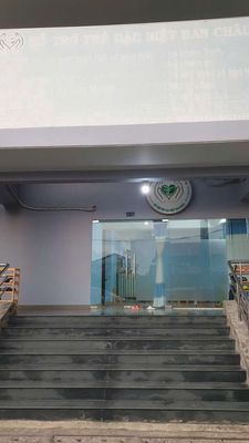 cho thuê căn shop house 1 trệt 1 lầu thuôc chung cư Sunview