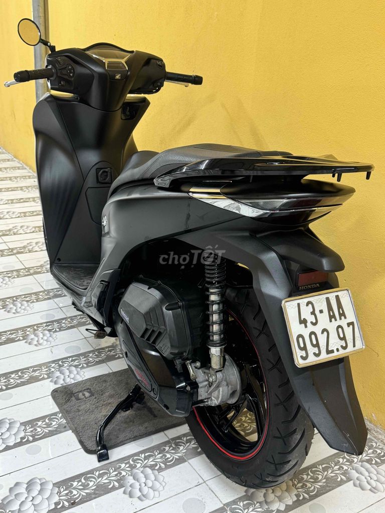 SH 125 2024 черная штора супер новая 43AA-992.97