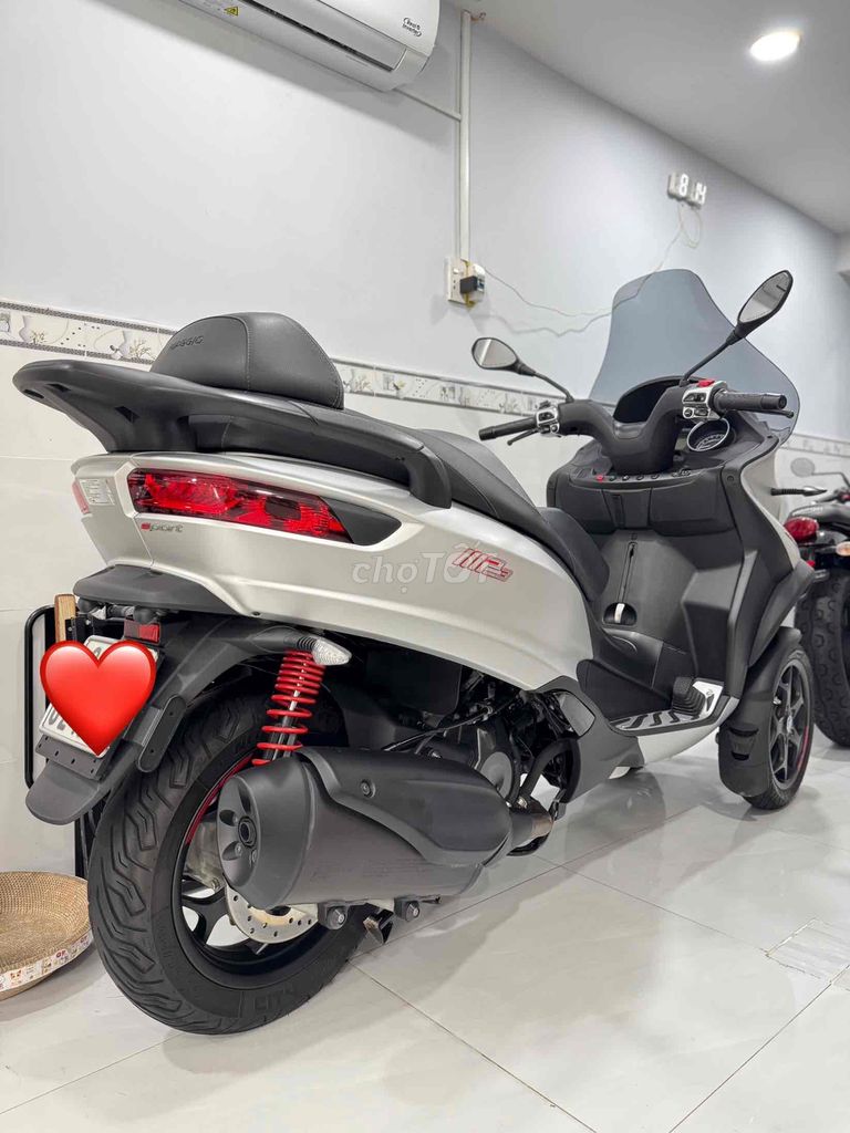 Piaggio MP3 400 HPE Sport 2022 – 3 banh chính hãng. Mua bán Xe máy tại Quận 6 Tp Hồ Chí Minh được đăng bởi Lợi hình 2