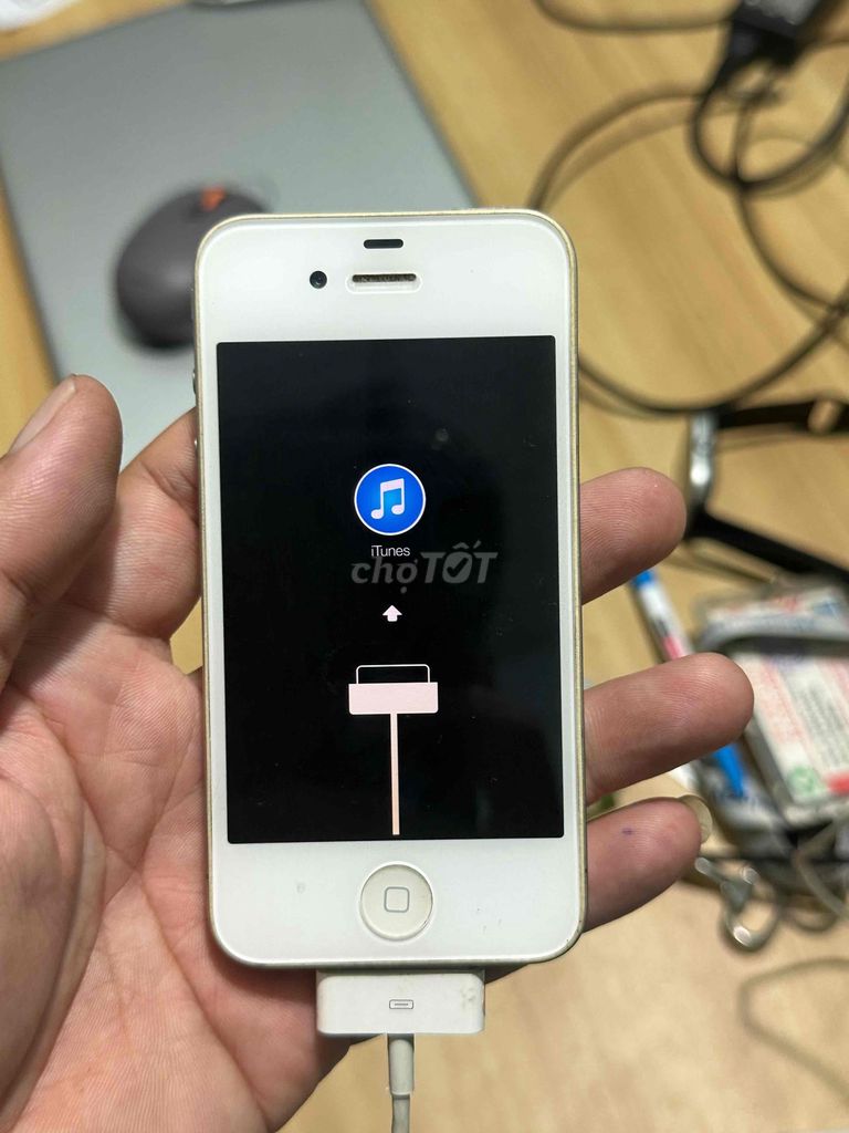 Apple iPhone 4 16GB Trắng. Mua bán Điện thoại tại Thành phố Biên Hòa Đồng Nai được đăng bởi Toàn hình 1
