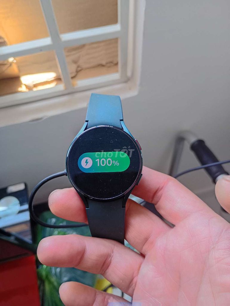 Samsung Galaxy Watch 4 Đen Định vị. Mua bán Thiết bị đeo thông minh tại Quận Bình Tân Tp Hồ Chí Minh được đăng bởi săn đồ ve chai  hình 1