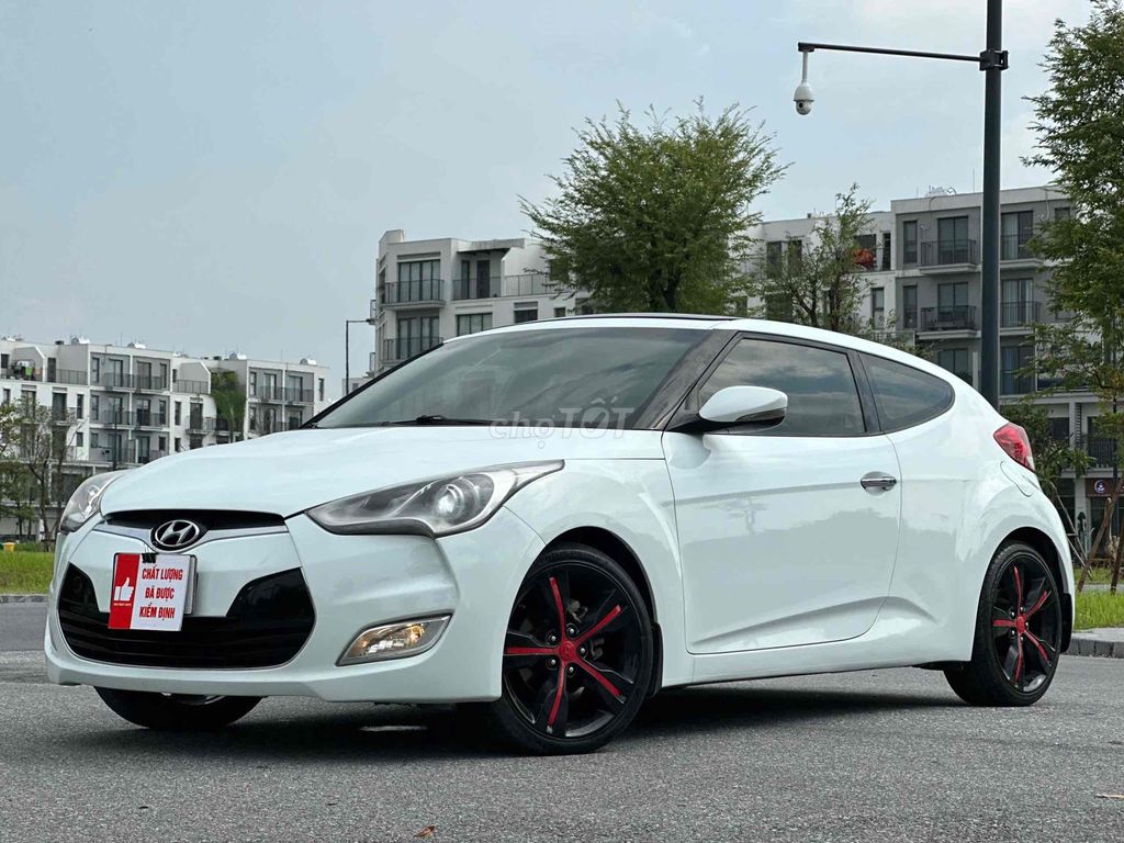 Hyundai Veloster 2011 1.6AT xe Sport 3 cửa Korea