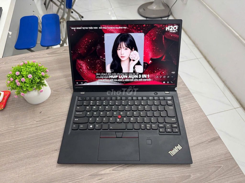 Lenovo Thinkpad X1 Carbon i5-7300U 14 inch 8GB/256GB Like New. Mua bán Laptop tại Quận 10 Tp Hồ Chí Minh được đăng bởi Hội Đồ Điện Tử hình 1