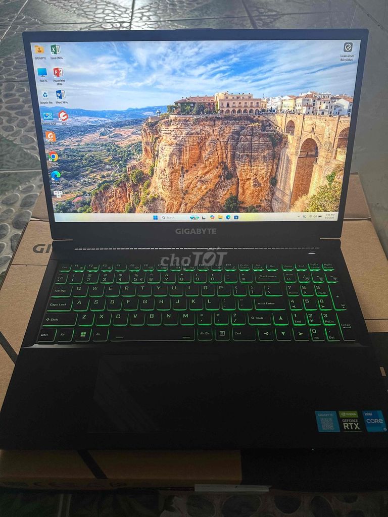 GIGABYTE G5 GE i5-12500H 15.6 inch 16GB/512GB. Mua bán Laptop tại Thành phố Thủ Đức Tp Hồ Chí Minh được đăng bởi Joshn Hải hình 1