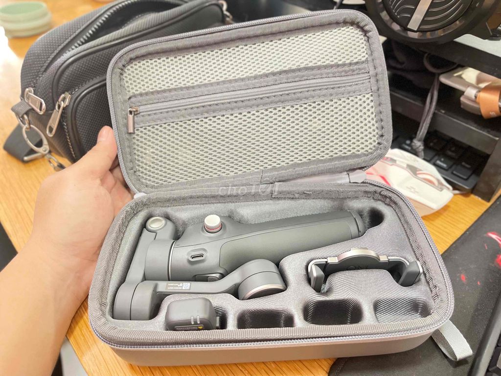 Cần thanh lý gimbal DJI 7P, mới mua 5 ngày