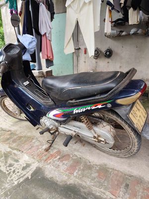 Xe wave đời 2009. Mua bán Xe máy tại Huyện Nam Trực Nam Định được đăng bởi ĐOàn LỘc