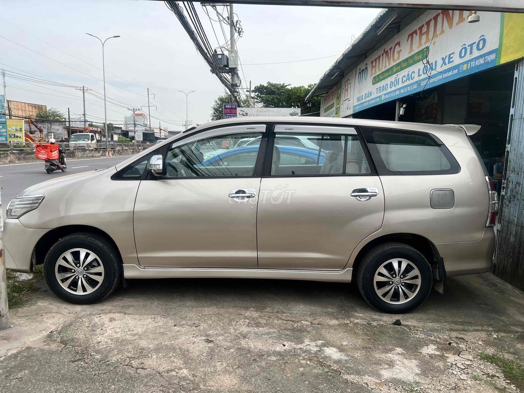 Toyota Innova 2016 2.0E Trả giá thả ga. Mua bán Ô tô tại Huyện Bình Chánh Tp Hồ Chí Minh được đăng bởi Đào Gia Bảo hình 2