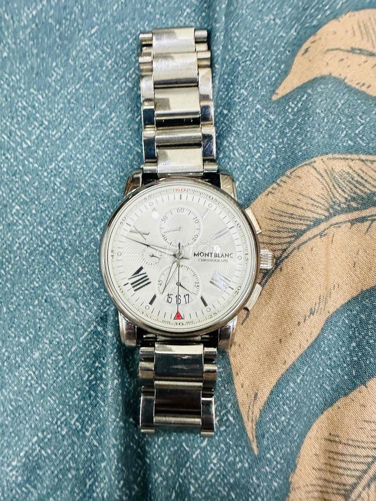 Đồng hồ Montblanc Chronograph 114856 Nam Bạc. Mua bán Thiết bị đeo thông minh tại Quận Đống Đa Hà Nội được đăng bởi Loan Nguyễn hình 1
