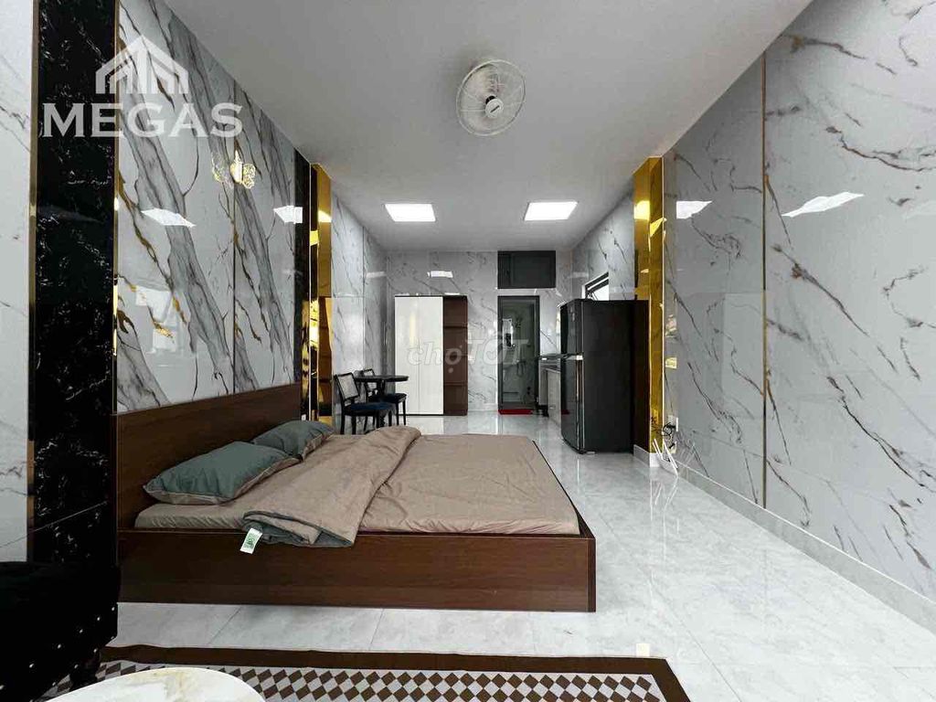 Аренда · 1 комн. · 30 м² · Quận 3, ул. Đường Cách Mạng Tháng 8