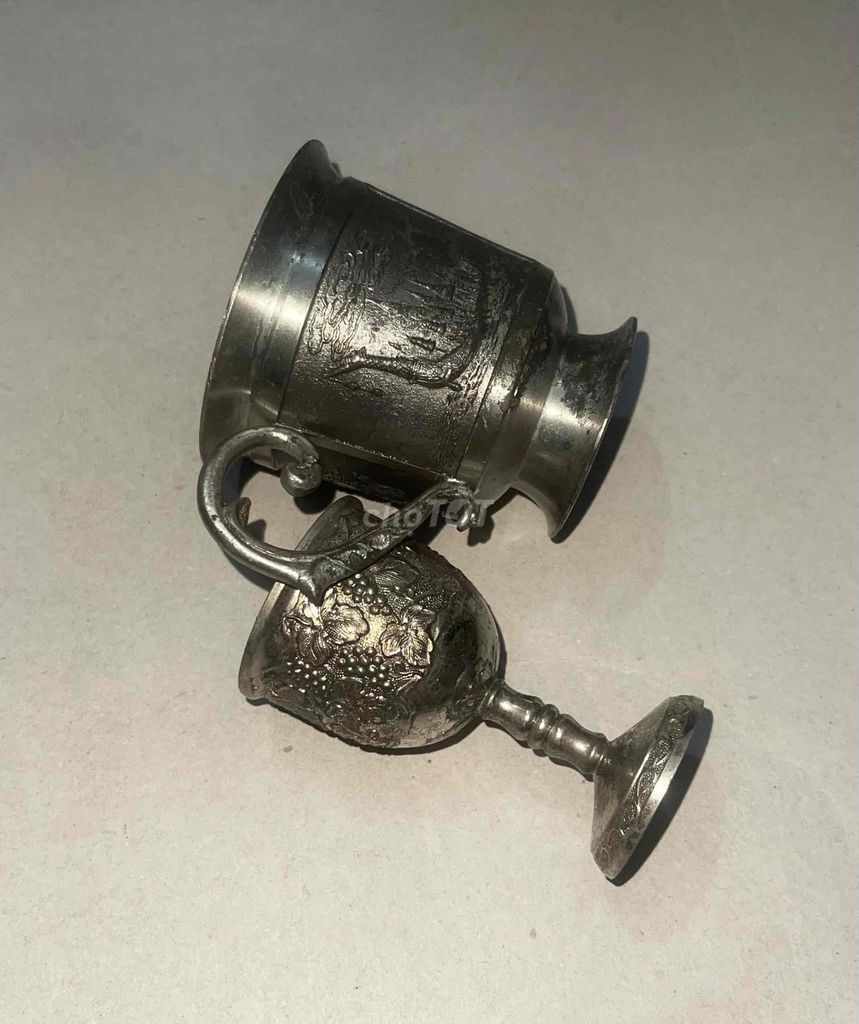 Cốc kim loại màu bạc cổ điển. Mua bán Dụng cụ nhà bếp tại Quận 4 Tp Hồ Chí Minh được đăng bởi HÀNG SƯU TẦM  hình 1