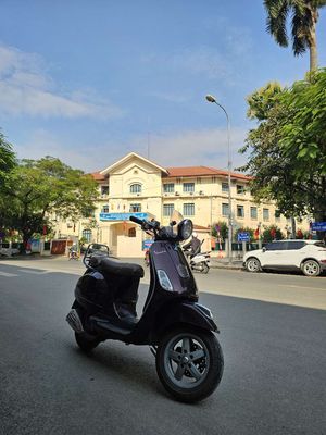 Piaggio Vespa LXV 3vie 2014 Nâu. Mua bán Xe máy tại Quận Ba Đình Hà Nội được đăng bởi Việt