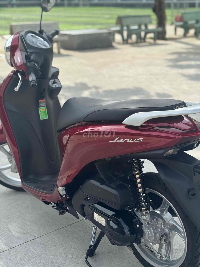 Jasnu đk 2025 xe chạy 600 km mới roda xe Zin 100%. Mua bán Xe máy tại Quận Thanh Khê Đà Nẵng được đăng bởi A Dũng hình 5