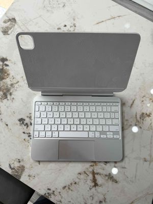 magic keyboard 11inch ipad m4 mới keng. Mua bán Phụ kiện (Màn hình, Chuột...) tại Huyện Thanh Trì Hà Nội được đăng bởi Đoàn Xuân Tùng