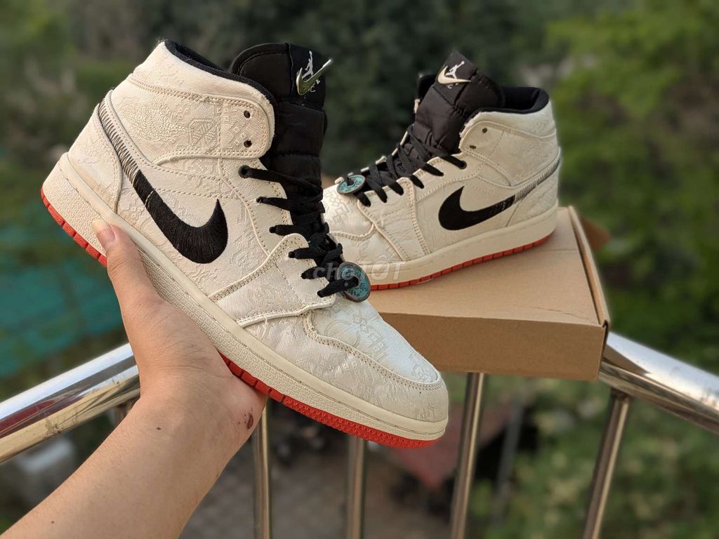 Jordan 1 Fearless. Mua bán Giày dép tại Huyện Thạch Thất Hà Nội được đăng bởi Nguyễn Bằng hình 1