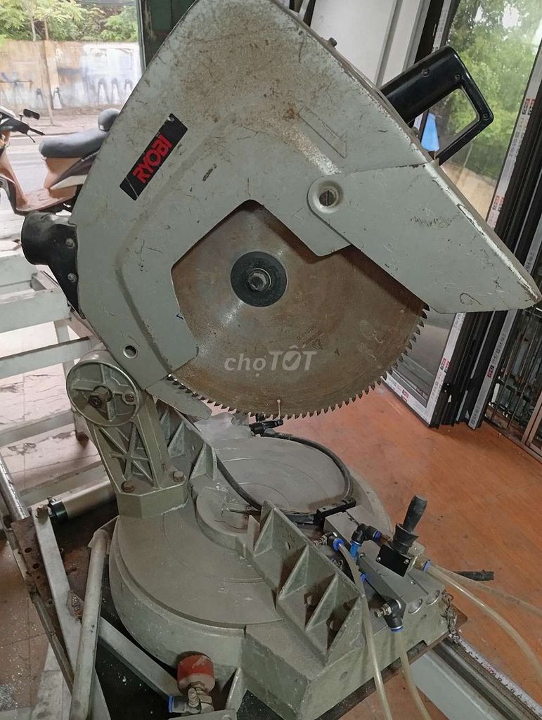 Máy cắt Ryobi Xám 380mm. Mua bán Đồ chuyên dụng, Giống nuôi trồng tại Quận Ngô Quyền Hải Phòng được đăng bởi Ninh Tran hình 1