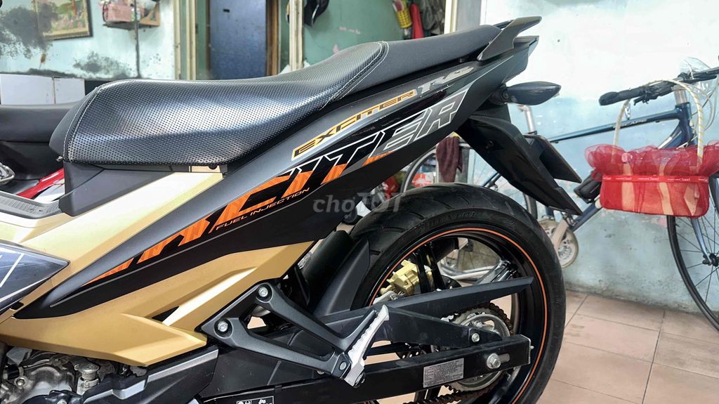 exciter Máy Zin Êm. Mua bán Xe máy tại Huyện Hóc Môn Tp Hồ Chí Minh được đăng bởi Quang Nguyên hình 2