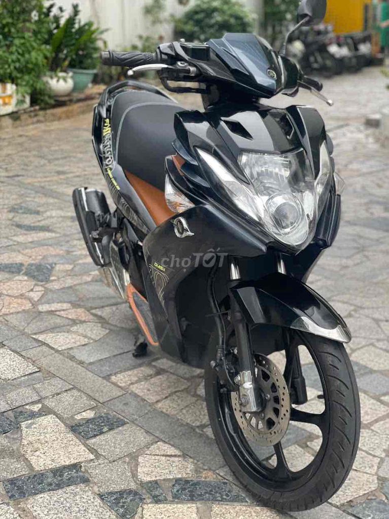 Nouvo 5 Fi máy zin trả trc 5tr9 nhận xe bao nợ xấu. Mua bán Xe máy tại Quận 7 Tp Hồ Chí Minh được đăng bởi Dương Đạt hình 1