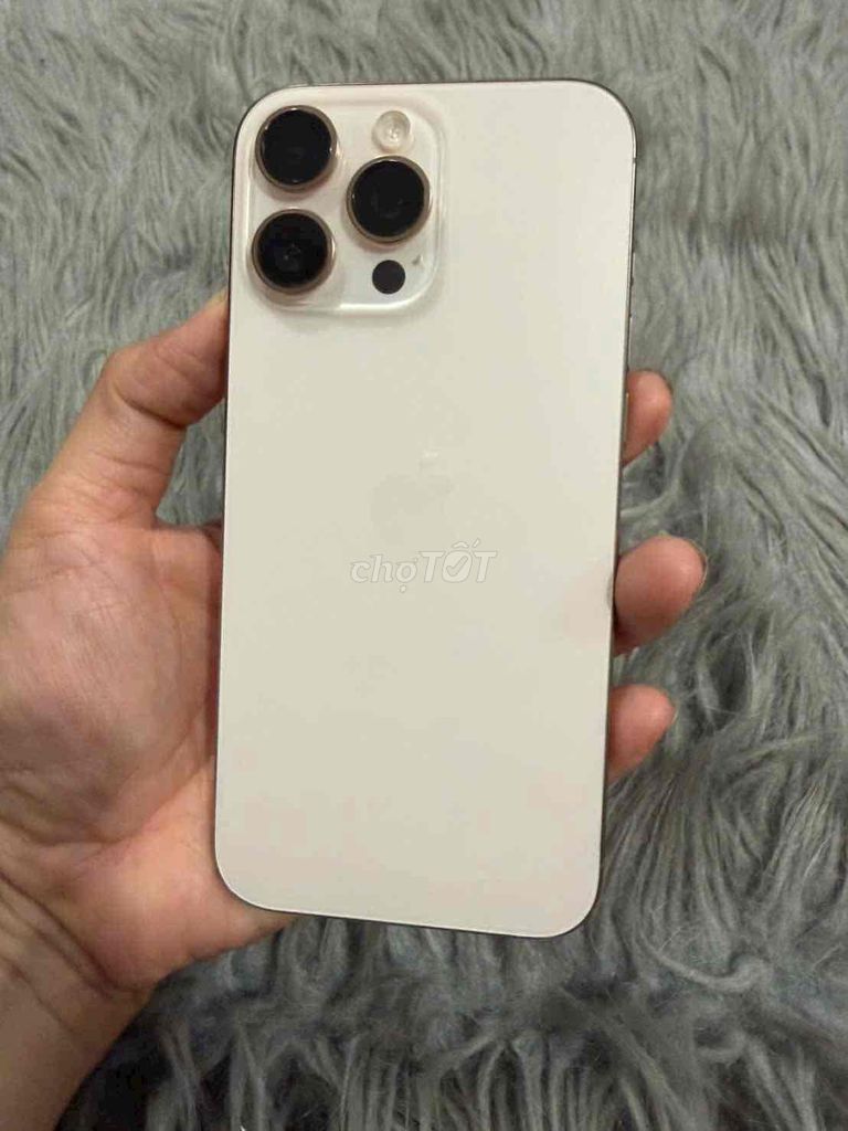iPhone 16 Pro Max 256GB Vàng 89% rin áp vn. Mua bán Điện thoại tại Thành phố Thủ Đức Tp Hồ Chí Minh được đăng bởi đỗ huy hình 1