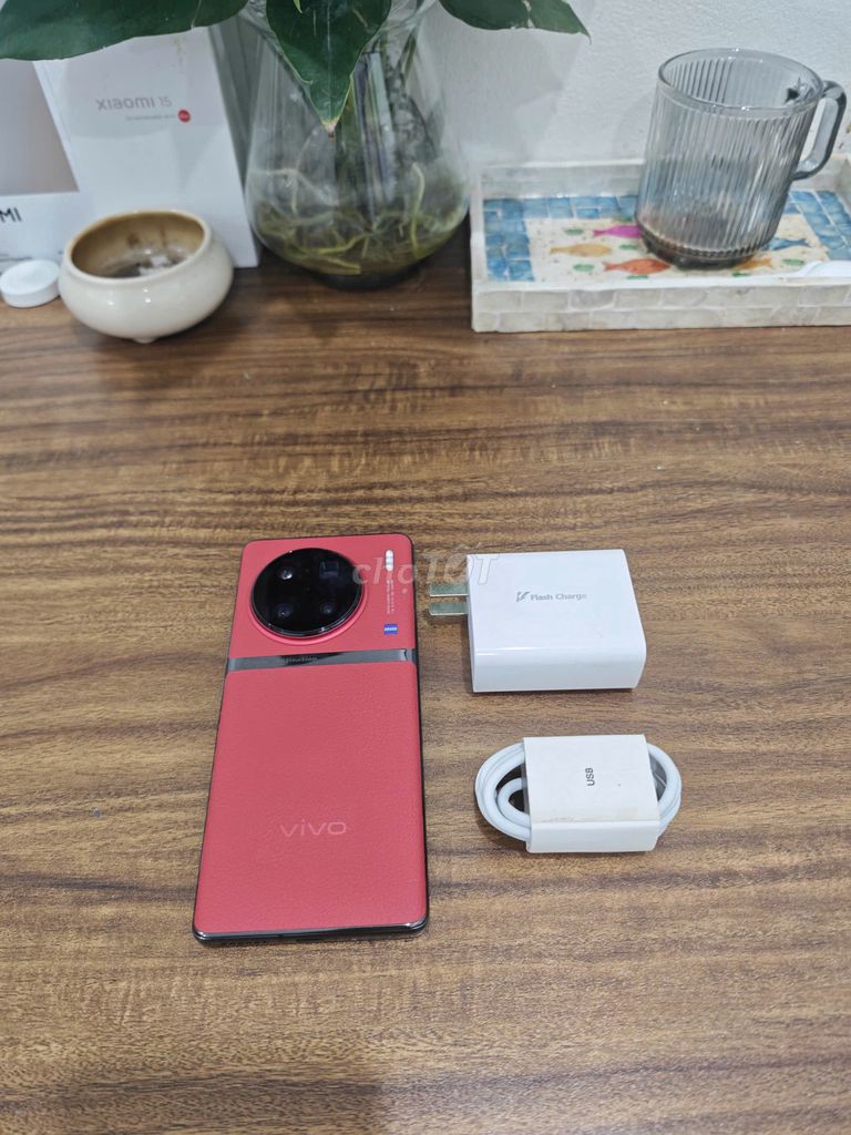 Vivo X90 Pro Plus 5G Đỏ 12/256 sạc 80w có ship COD. Mua bán Điện thoại tại Quận Hoàng Mai Hà Nội được đăng bởi Trần Ngọc Hiếu hình 1