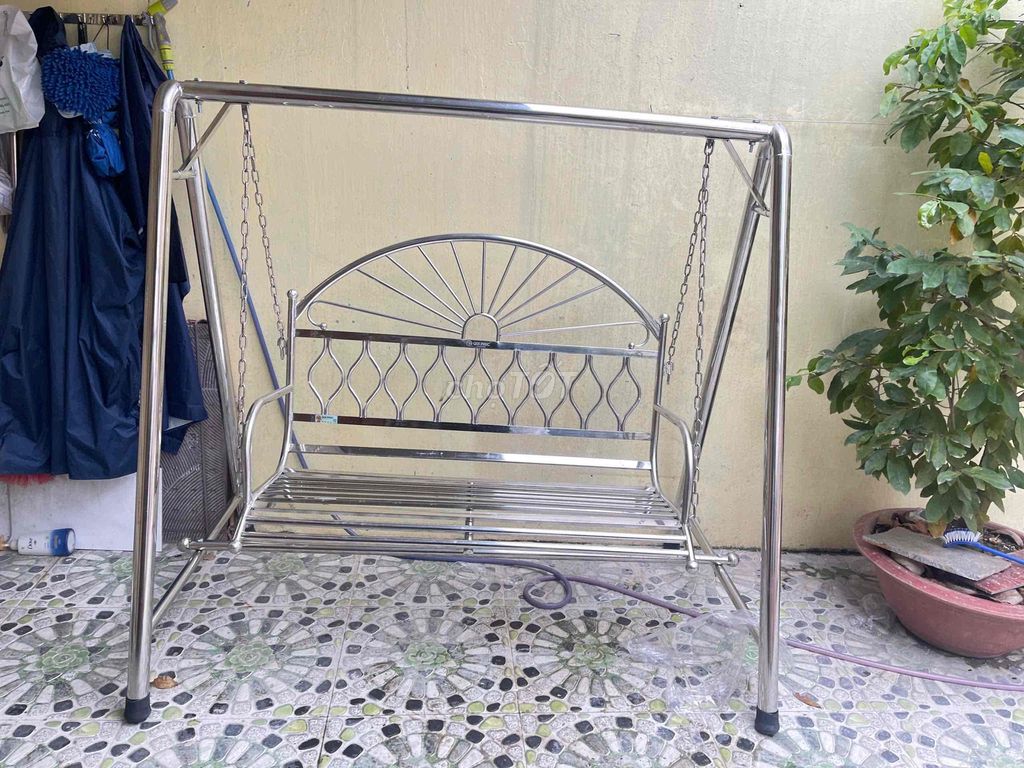 xích đu Inox 1m, 1m2. Mua bán Nội thất, đồ gia dụng khác tại Quận 6 Tp Hồ Chí Minh được đăng bởi huy hình 1