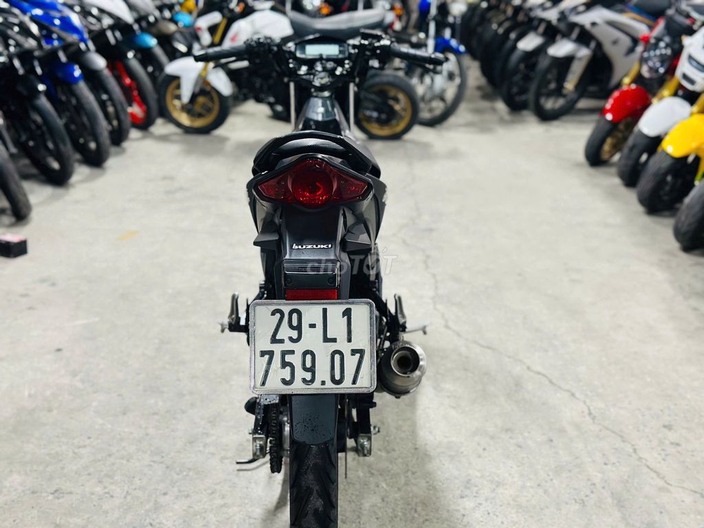 XE MÁYTHANH TÙNG_RAIDER 150 ĐEN NHÁM MÁY ZIN B29. Mua bán Xe máy tại Quận Nam Từ Liêm Hà Nội được đăng bởi THANH TÙNG hình 5