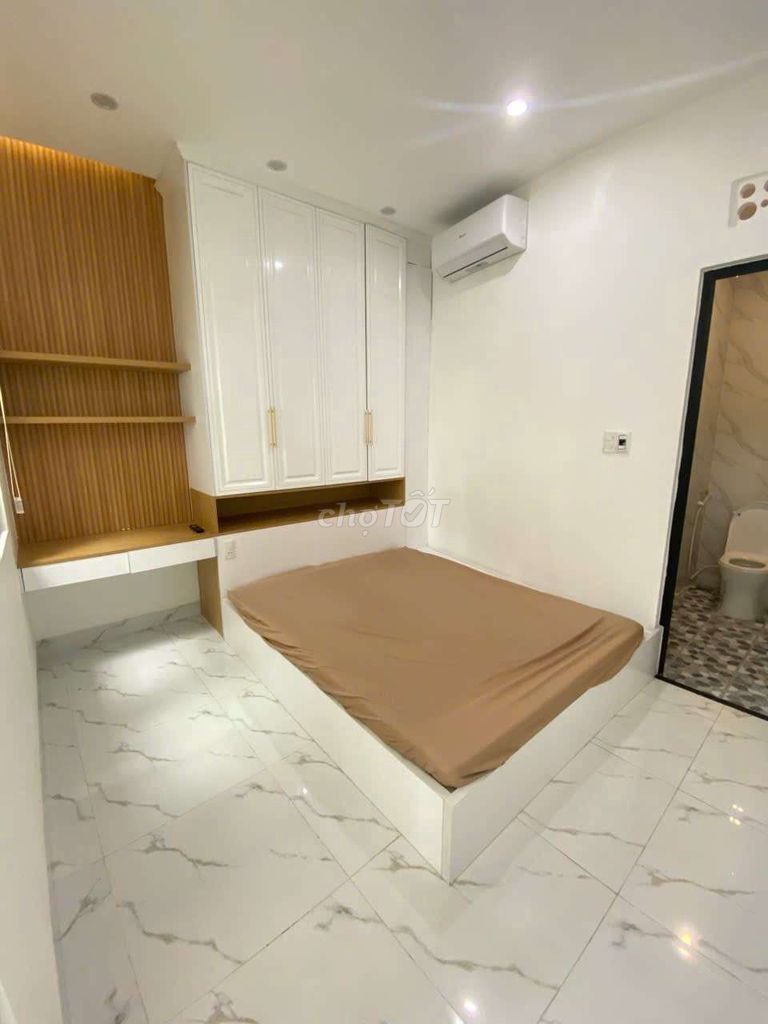 Modern 2-bedroom house off Phạm Văn Nghị — photo 11