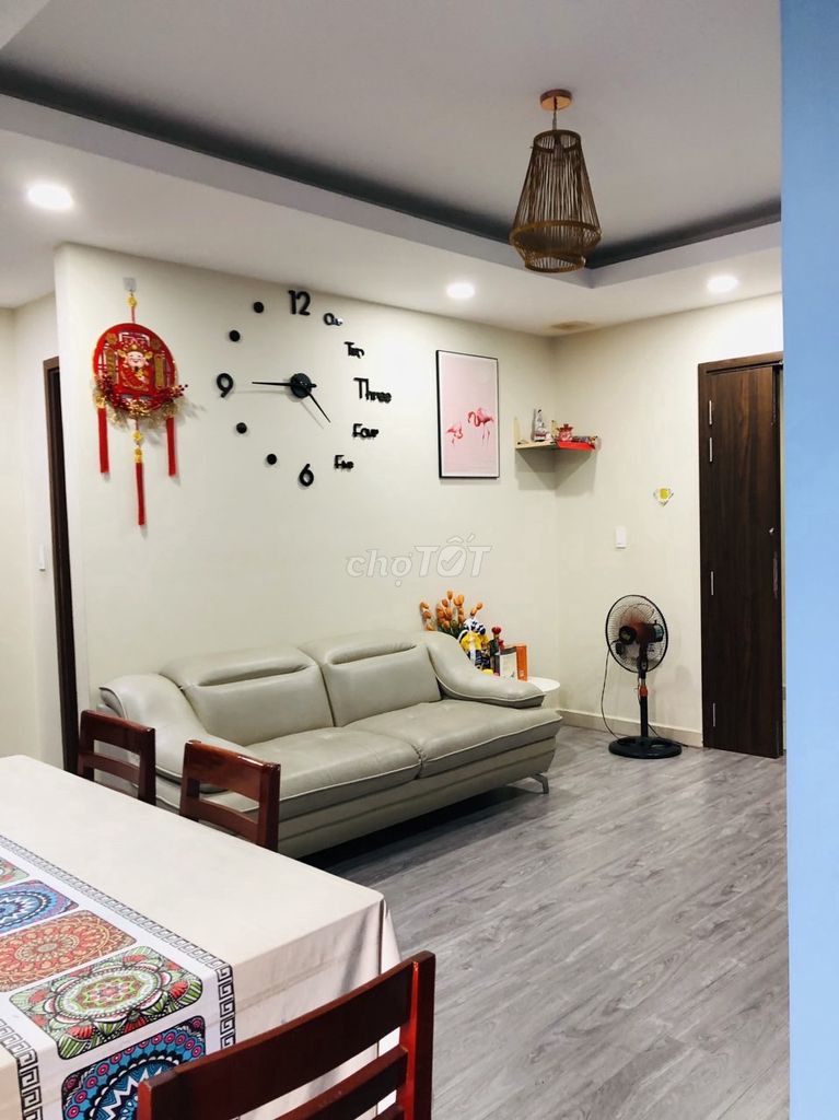 GIỎ HÀNG GIÁ TỐT T9 9VIEW 8TR 2PN 60M2 CÓ BAN CÔNG THOÁNG MÁT