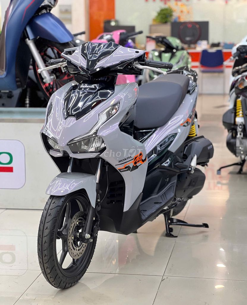 Air Blade 125 Tiêu Chuẩn 2025 SƠN MÀU THEO YÊU CẦU. Mua bán Xe máy tại Quận 12 Tp Hồ Chí Minh được đăng bởi Honda Thịnh Vượng Phát hình 1