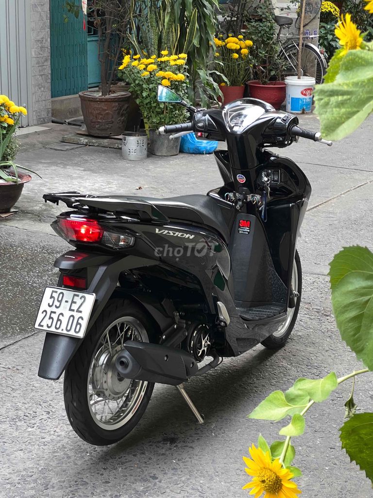 Vision mẫu mới - Đi lướt - Full Bảo Dưỡng Hãng. Mua bán Xe máy tại Quận 1 Tp Hồ Chí Minh được đăng bởi GoodCar hình 4