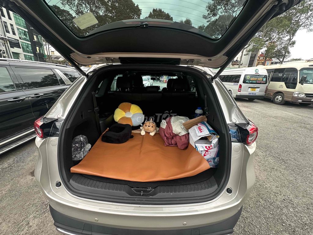 Mazda CX-8 2024 Luxury Vàng cát 4100km. Mua bán Ô tô tại Quận 5 Tp Hồ Chí Minh được đăng bởi Thảo hình 7