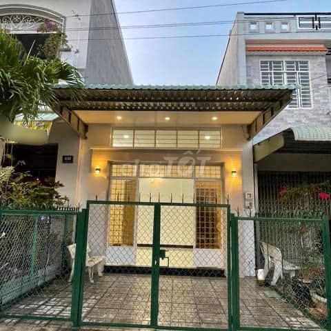 NHÀ SIÊU NGỘP ra gấp ngay Tân Phú Trung-Củ Chi(90m2).GIÁ 650TR,BAO SỔ