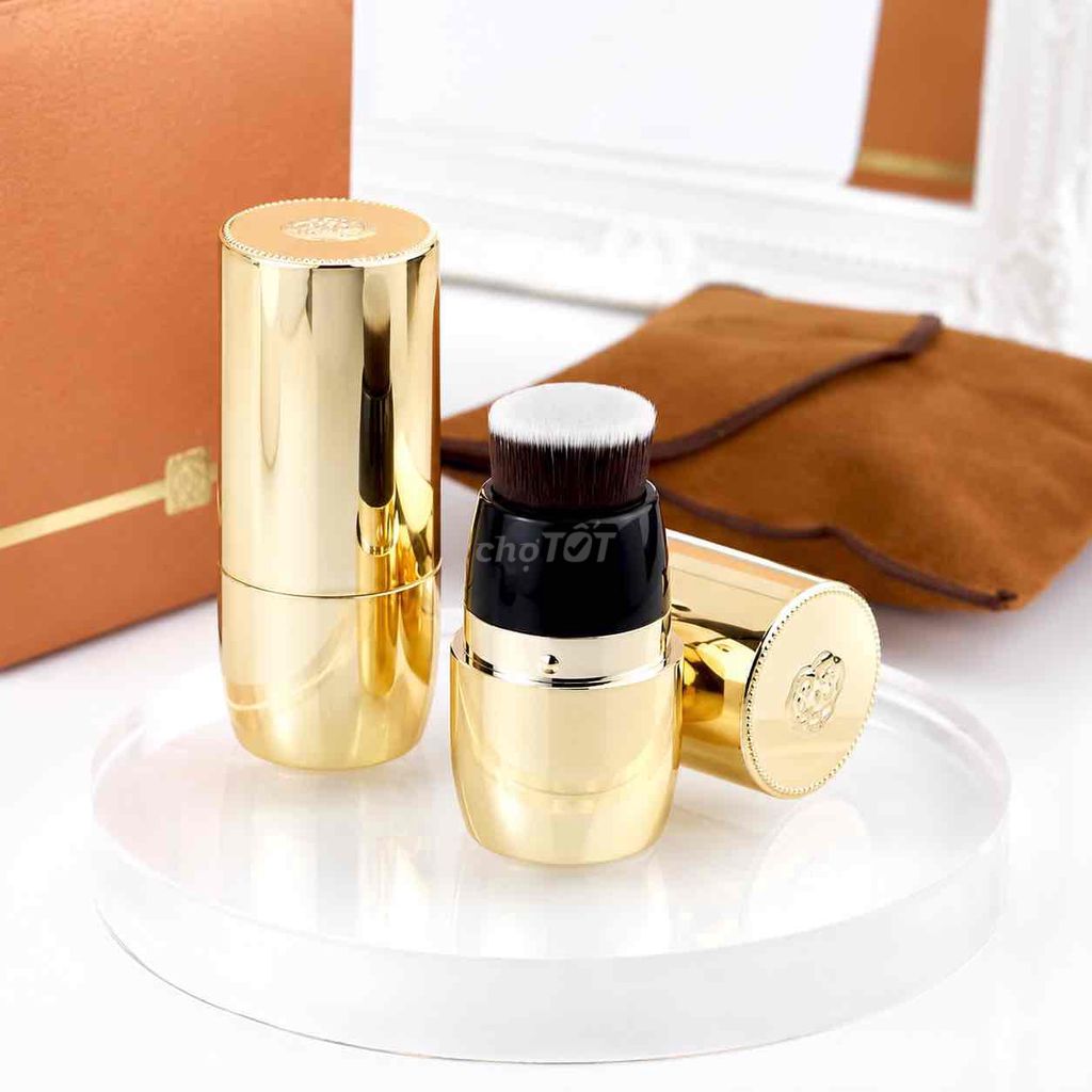 Cọ tán phấn nền The History of Whoo Nữ. Mua bán Phụ kiện thời trang khác tại Quận 3 Tp Hồ Chí Minh được đăng bởi TRuong My Loan hình 1