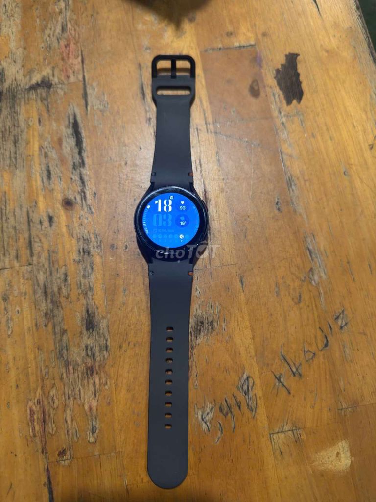 Samsung Galaxy Watch FE 40mm Đen. Mua bán Thiết bị đeo thông minh tại Thành phố Thủ Dầu Một Bình Dương được đăng bởi Hoàng Anh Dũng hình 1