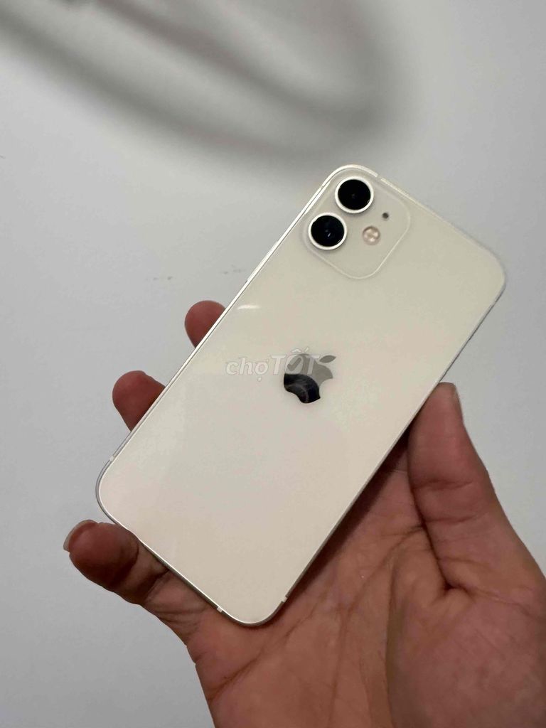 Apple iPhone 12 mini 64GB Trắng Đã qua sử dụng. Mua bán Điện thoại tại Thị xã Bến Cát Bình Dương được đăng bởi Roland Garox hình 1