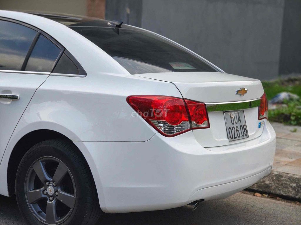 Cruze dklđ 2012 siêu cọp  Tầm ti ền này mà đẹp này. Mua bán Ô tô tại Thành phố Thuận An Bình Dương được đăng bởi Đỗ Đức Huy hình 11