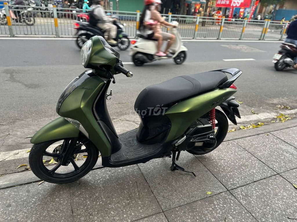 Janus khóa smartkey 2018 mới 90% Bstp chính chủ. Mua bán Xe máy tại Quận Tân Phú Tp Hồ Chí Minh được đăng bởi Tuanduy hình 2