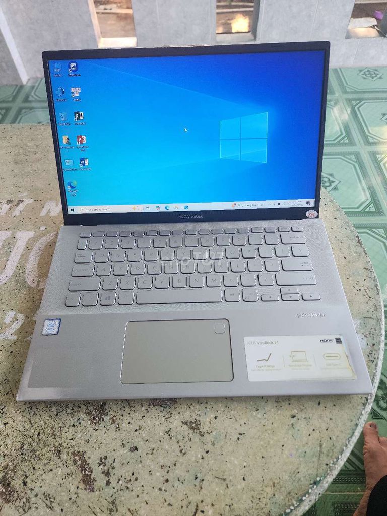 Laptop ASUS Vivobook 14 Bạc. Mua bán Laptop tại Thành phố Long Xuyên An Giang được đăng bởi Lê Nhân Tâm hình 1